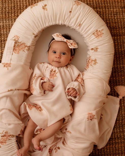 English Roses Babynest 1.jpg