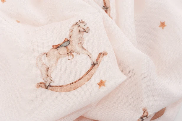 bamboo diaper, gauze weave rocking horses_samiboo.jpg